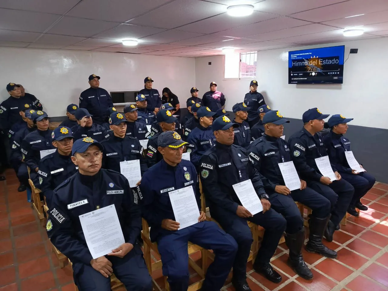 PoliLagunillas fortalece su pie de fuerza con 26 nuevos funcionarios y funcionarias al servicio de la patria