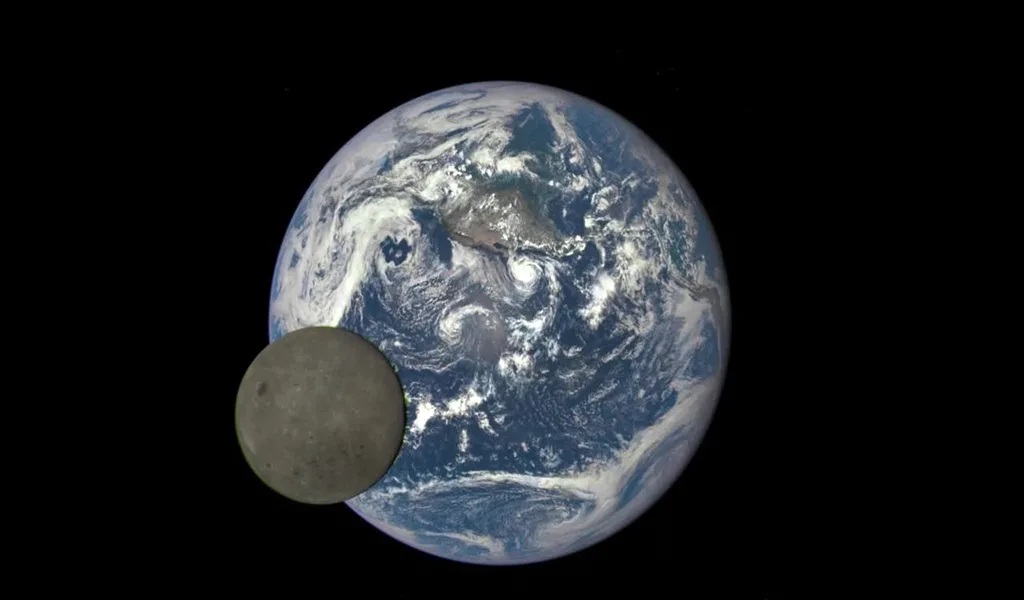 Astronautas dicen que ya vieron la cara oculta de la Luna