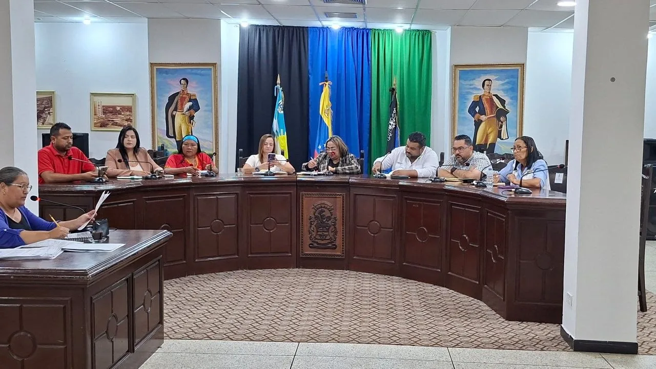 Lagunillas Ediles aprueban fondos petroleros para mejorar vialidad 1