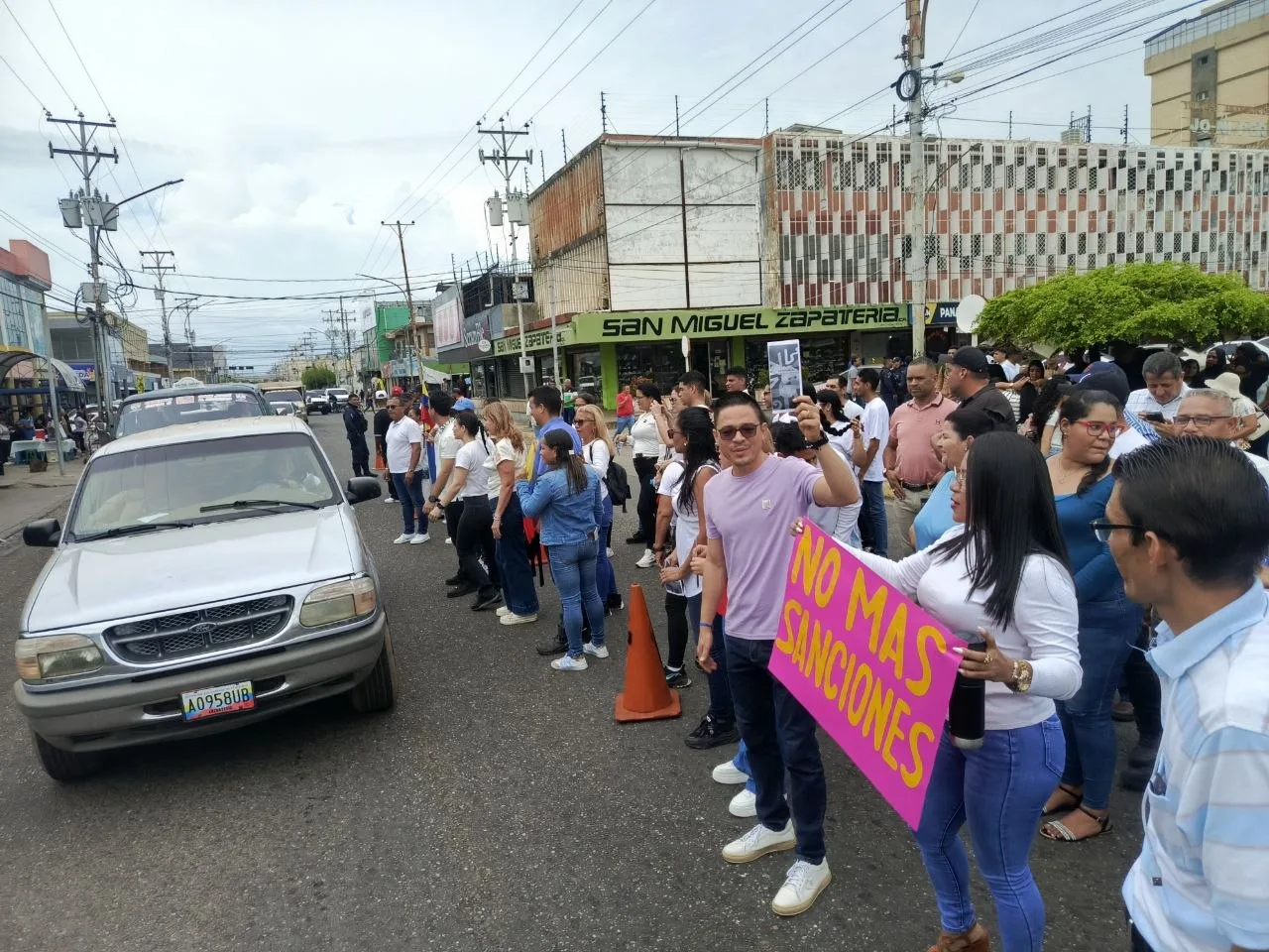 Peregrinación en Lagunillas exige el cese de las sanciones internacionales