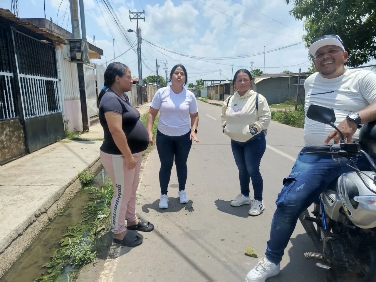 Colector en Valmore Rodríguez: Aguas Negras afectan a 300 familias de la Estrella de Oro