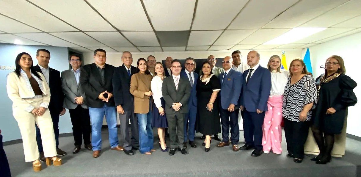 Carlos Nava CIZ