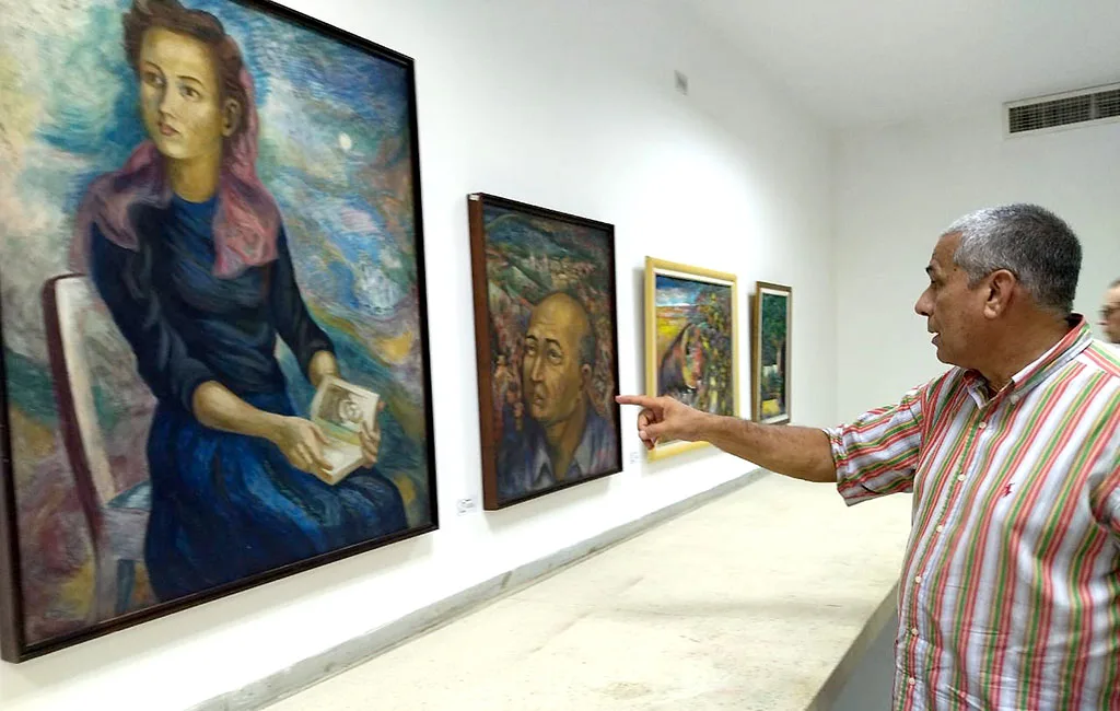 Escuela de Artes Plásticas Neptalí Rincón 69 años