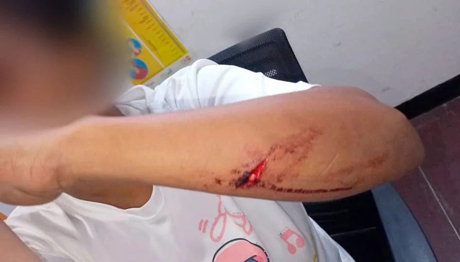 Polimaracaibo aprehende a ciudadano por agredir a su pareja en Venancio Pulgar 3 r Polimaracaibo aprehende a ciudadano por agredir a su pareja