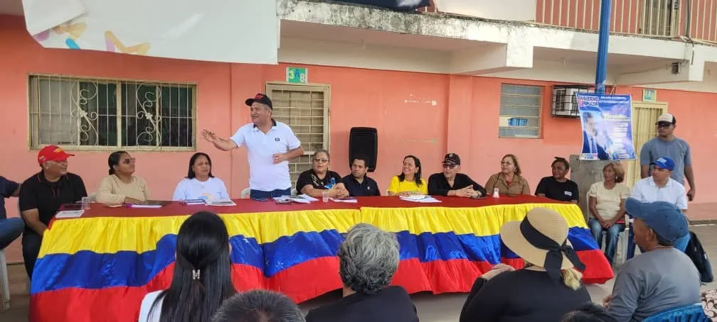 El municipio Valmore Rodríguez se convirtió en el escenario del debate para la consulta pública sobre la reforma de la Ley de Transferencia de Competencias del Estado al Poder Popular, una iniciativa que impulsa activamente el Consejo Legislativo del Estado Zulia (CLEZ).