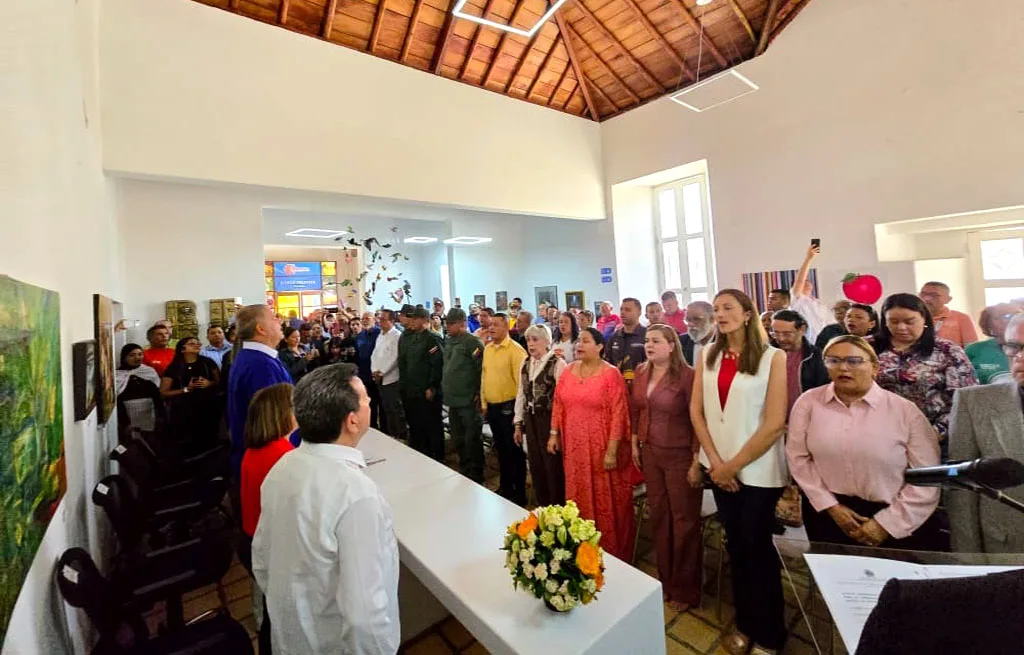 Comisión centenario de Udón Pérez