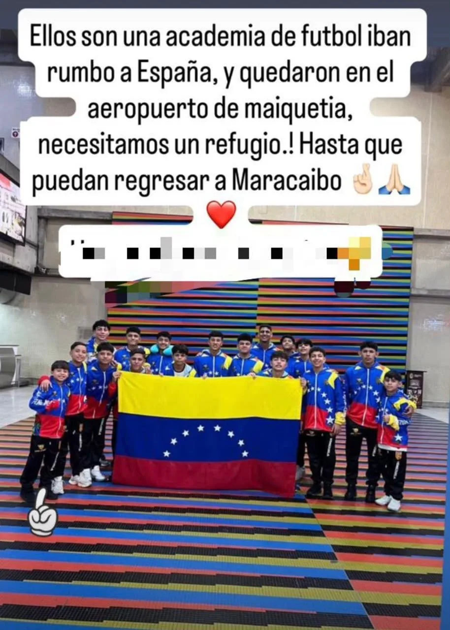 Delegación de fútbol zuliana varada en el Aeropuerto de Maiquetía  1 