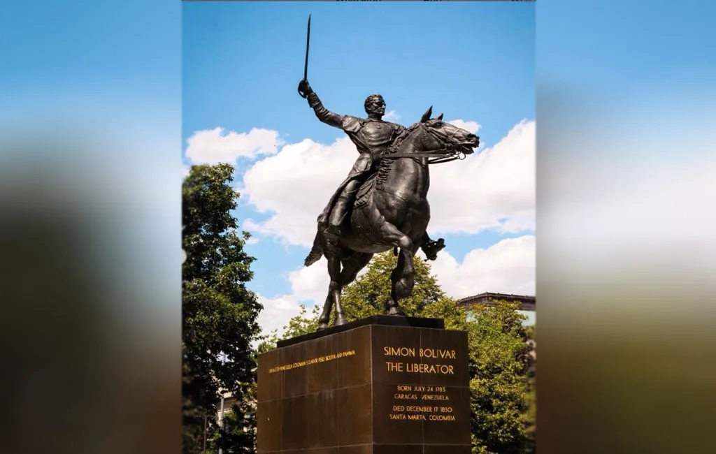 Reabre en EE UU estatua de Simón Bolívar donada por Venezuela
