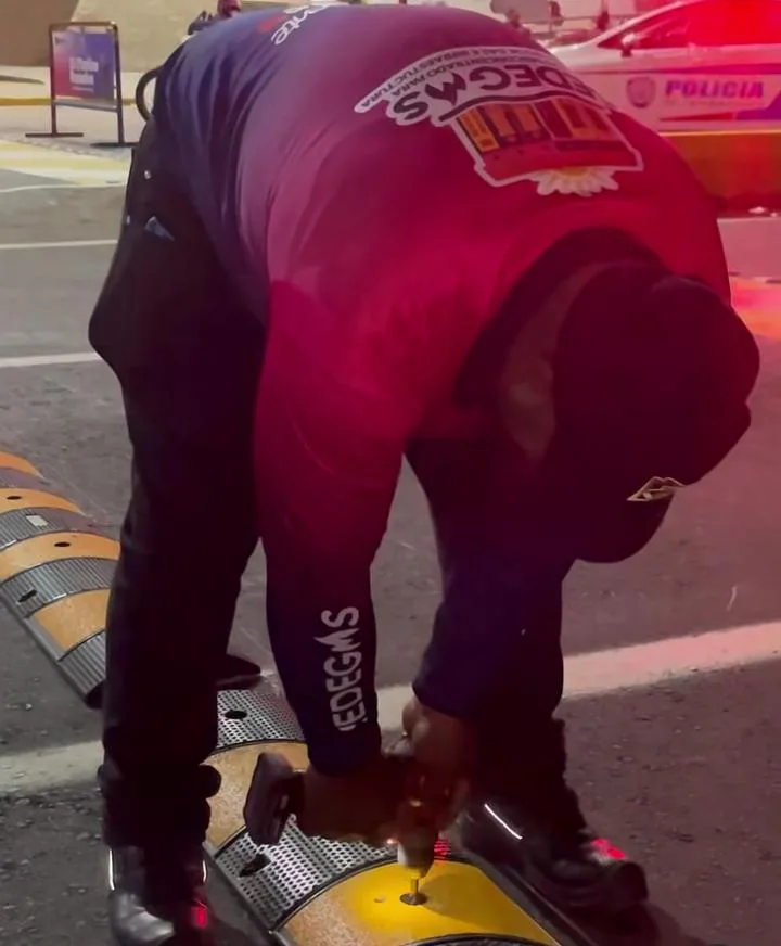 IMTCUMA refuerza seguridad en paso peatonal entre Cima y Gran Bazar 8