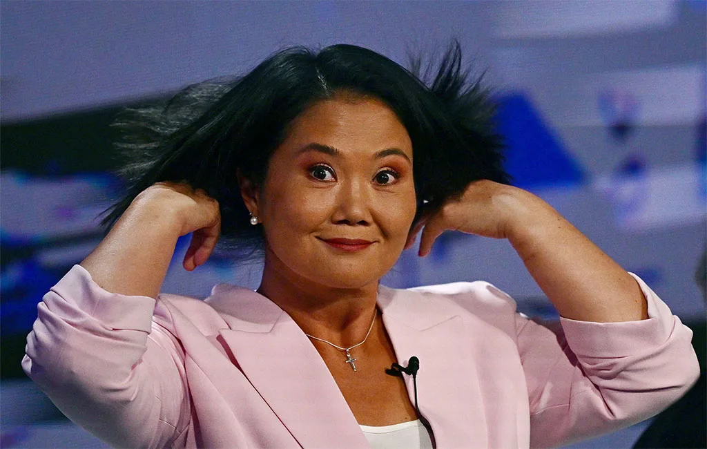 Keiko Fujimori gana en Perú