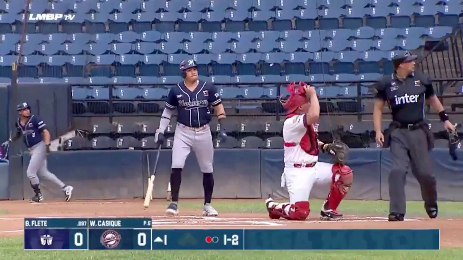 Sismo interrumpe juego de béisbol Caracas 