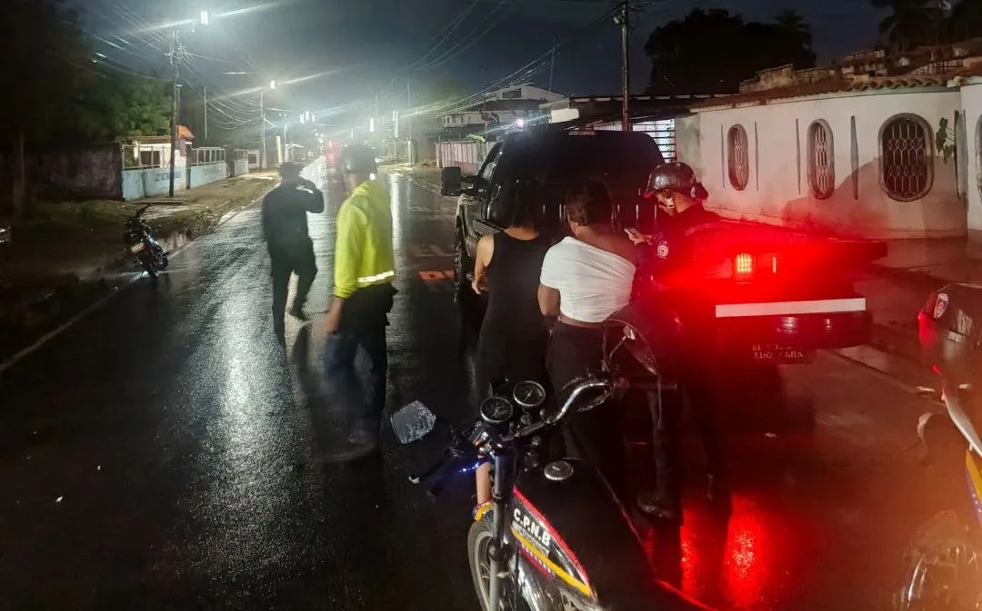accidente-entre-moto-y-camion-deja-un-muerto-en-Bachaquero.-2.webp