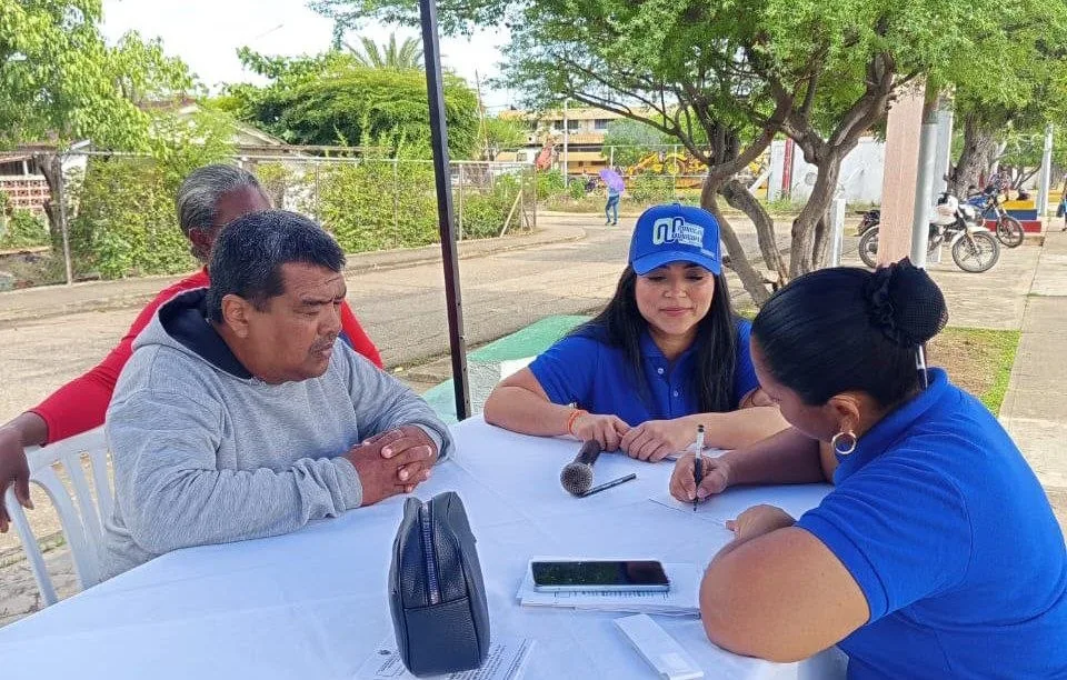 la Comisión de Participación Ciudadana del Concejo Municipal, presidida por la abogada Nathalys Nava, desplegó una jornada de concienciación vial en la Avenida Principal de la entidad.