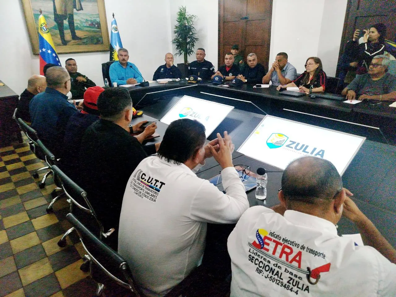 l gobernador del estado Zulia, Luis Caldera, anunció la puesta en marcha de un plan integral de infraestructura que priorizará la recuperación de las principales vías de la región,