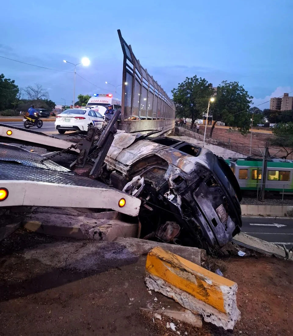 Dantesco choque dejó 3 fallecidos en la C1 de Maracaibo1 R