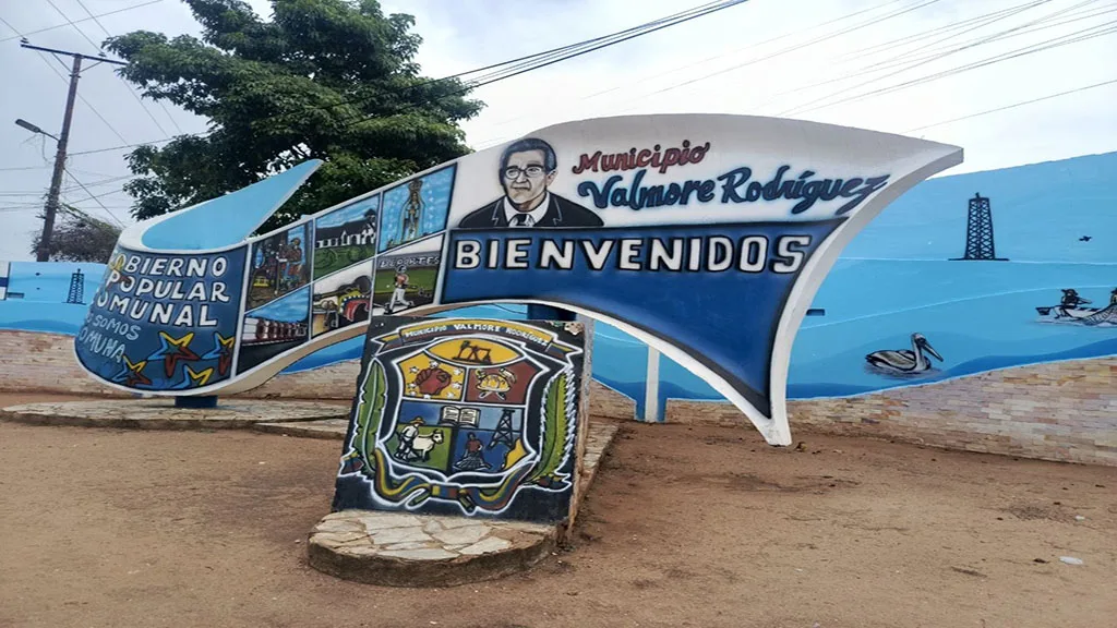 MUNICIPIO VALMORE RODRIGUEZ  EN SUS 37 AÑOS 1  .JPG 