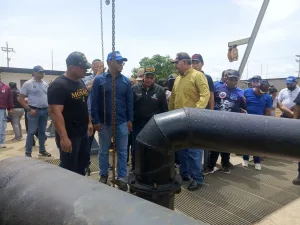 Ambas autoridades realizaron la mañana de este viernes 10 de junio de 2026 una inspección en la Estación de Bombeo de Aguas Servidas F-10 del sector Las Morochas de Lagunillas, donde se activaron dos equipos electrosumergibles.